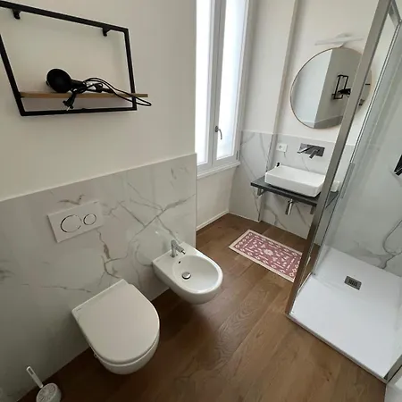 Quattro Fiori روما